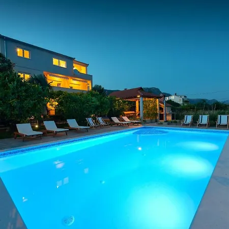 Villa Apartments Duje Kastela Exterior photo